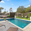 Отель Pool Hottub 5 Miles Clearwater IRB Pet Friendly, фото 15