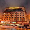 Отель Rembrandt Quezon City в Кесон-Сити