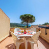 Отель Nice flat at 8 min walk from the beach in La Croix-Valmer - Welkeys, фото 5