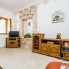 Отель Amazing Apartment in Donje Obuljeno With Wifi and 2 Bedrooms, фото 2
