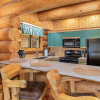 Отель Moosehead Lodge 3 Bedroom Home by NW Comfy Cabins, фото 9