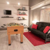Отель Award-winning Monopoly Themed Duplex with Games Room, фото 2