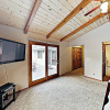 Отель Custom W/ Hot Tub & Garage 4 Bedroom Home, фото 6