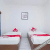 Отель Super OYO 759 Hotel Dewi Sri, фото 19