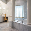 Отель The Sterling Hotel, фото 15