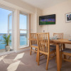 Отель Beautiful Apartment in Torquay With Sea View, фото 9
