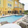 Отель La Quinta Inn & Suites by Wyndham Karnes City - Kenedy, фото 14