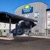 Отель Days Inn & Suites by Wyndham Yorkton, фото 1