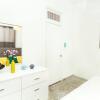 Отель Comfy 2BR in Condado. Short Walk to the Beach., фото 7