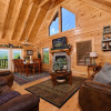 Отель Knockin' On Heaven's Door - 5 Br cabin by RedAwning, фото 36