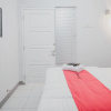 Отель RedDoorz Syariah near Siloam  Hospital Kebon Jeruk, фото 3