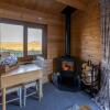 Отель Benview Bed and Breakfast & Luxury Lodge, Isle of North Uist, фото 2