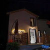 Отель Yunhe Terrace Sit and Watch Yunqi Homestay, фото 1