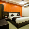 Отель OYO 8864 Hotel Royal City, фото 6