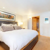 Отель Mammoth West 137 Updated Deluxe Condo, Just A Short Walk to Canyon Lodge by RedAwning, фото 5