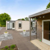 Отель Populier 5 Modern bungalow - for the use of the sauna, additional costs are applicable - near the be, фото 1