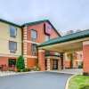 Отель Comfort Suites Pittsburgh Airport в Питсбурге