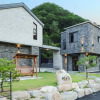 Отель Chuncheon Sampogil Pool Villa, фото 1