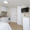 Отель Blackberry - Stylish Self-contained Flats in Soton City Centre, фото 15