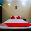 Отель OYO 19801 The Camron, фото 14