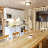 Отель Peace and Privacy Travel - Aulanko Lake Hide-out, фото 2