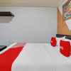 Отель OYO 90801 Deanofaa Residence Syariah, фото 3