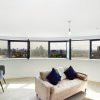 Отель Superb 2BD Apartment in Salford With a View в Солфорде