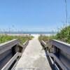 Отель Seaboard Condo with Breathtaking Views of the Ocean by RedAwning, фото 10