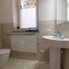 Отель Lario House Apartment a Lecco, фото 9