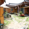 Отель Gyeongju Sopung-Gil Hanok Stay, фото 18