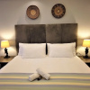 Отель Deluxe Self Catering Studio Cpt Cticc, фото 7