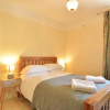 Отель Bellevue Road - Stunning 3 storey home only a stones throw away from the beach, фото 5