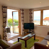 Отель Ground Floor 2-Bedroom Apartment - Fistral Beach, фото 6