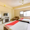 Отель OYO 72203 Hotel Shrinath, фото 5