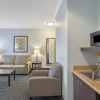 Отель Sonesta Essential Houston Westchase, фото 25