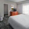 Отель Courtyard by Marriott Newark Liberty International Airport, фото 25