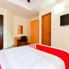 Отель Oyo Flagship 38119 Tristar Residency, фото 9