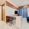 Отель Fully Furnished And Modern 2Br Apartment At Sky House Bsd, фото 12