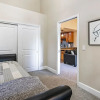 Отель Snowlion Condos 302 3 Bedroom Condo by RedAwning, фото 11