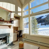 Отель Spacious Slope-side Ski-In Ski-Out Town Home, Private Garage - ER12 by Redawning, фото 12