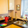 Отель Welcoming and Homely 2 Bed in Central Location, фото 11