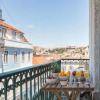 Отель Charming Chiado 2Bedr W/Balcony And View, фото 1