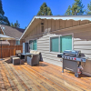 Отель Mountain Chalet in Big Bear City, 5 Mi to Lake!, фото 11