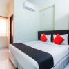 Отель Capital O 70043 Limestone Luxury Rooms, фото 4