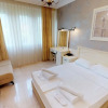 Отель Gold City 1 Bedroom Villa 1, фото 22