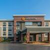 Отель La Quinta Inn Suites Wyndham Clarksville, фото 25