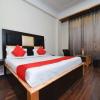 Отель OYO 15699 Hotel Conifer, фото 18