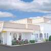 Отель Super 8 by Wyndham Morton Grove/Chicago в Мортон-Грове