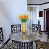 Отель Lovely 2-bed Apartment in the New Kingston Area, фото 12