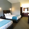 Отель Edgewater Hotel and Suites, фото 3